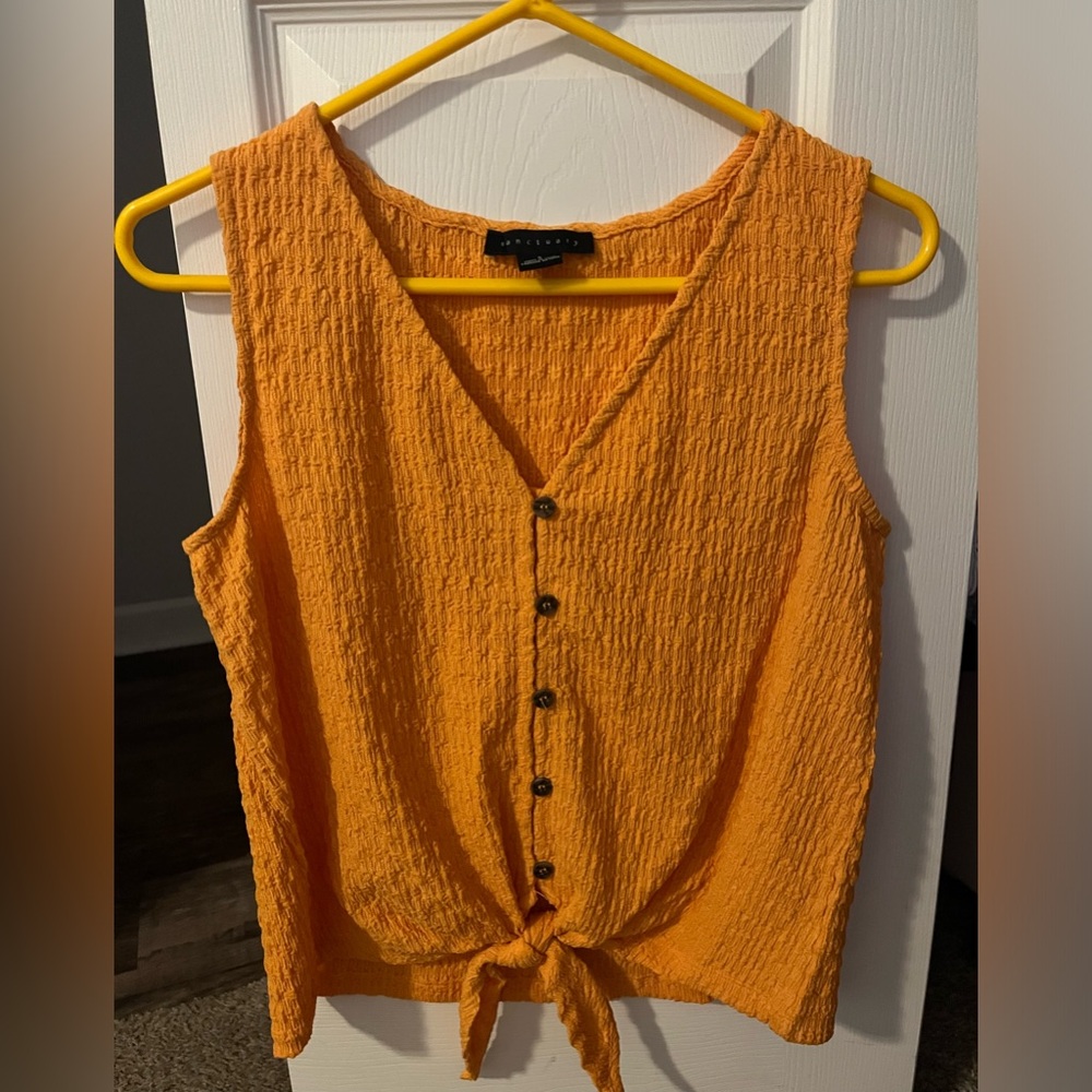 Sanctuary Summer top. Size S